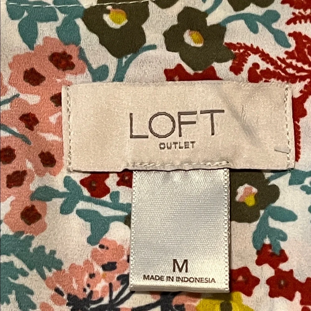 Loft Boho Style Floral Pullover - Picture 10 of 11